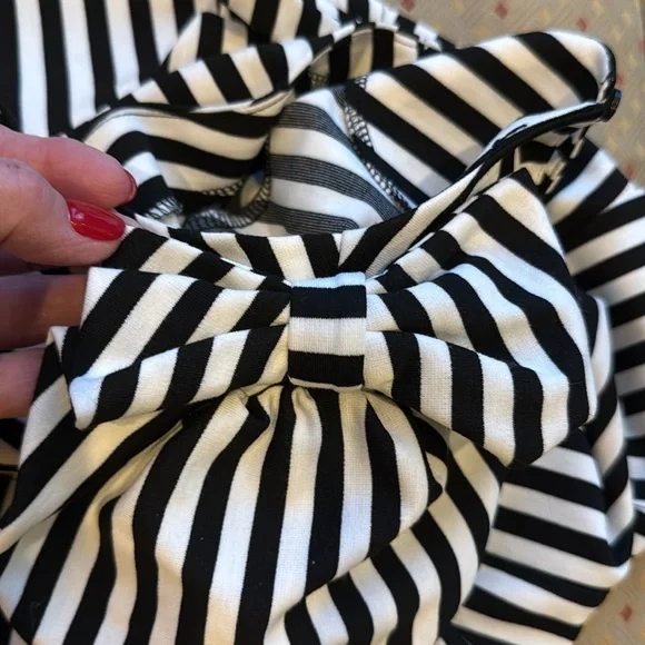 Habitual Black and White Striped Kids Dress Size 4T - Picture 2 of 9